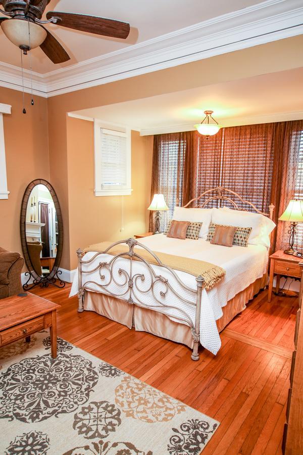 Hawthorne Park Bed And Breakfast Колумбус Экстерьер фото